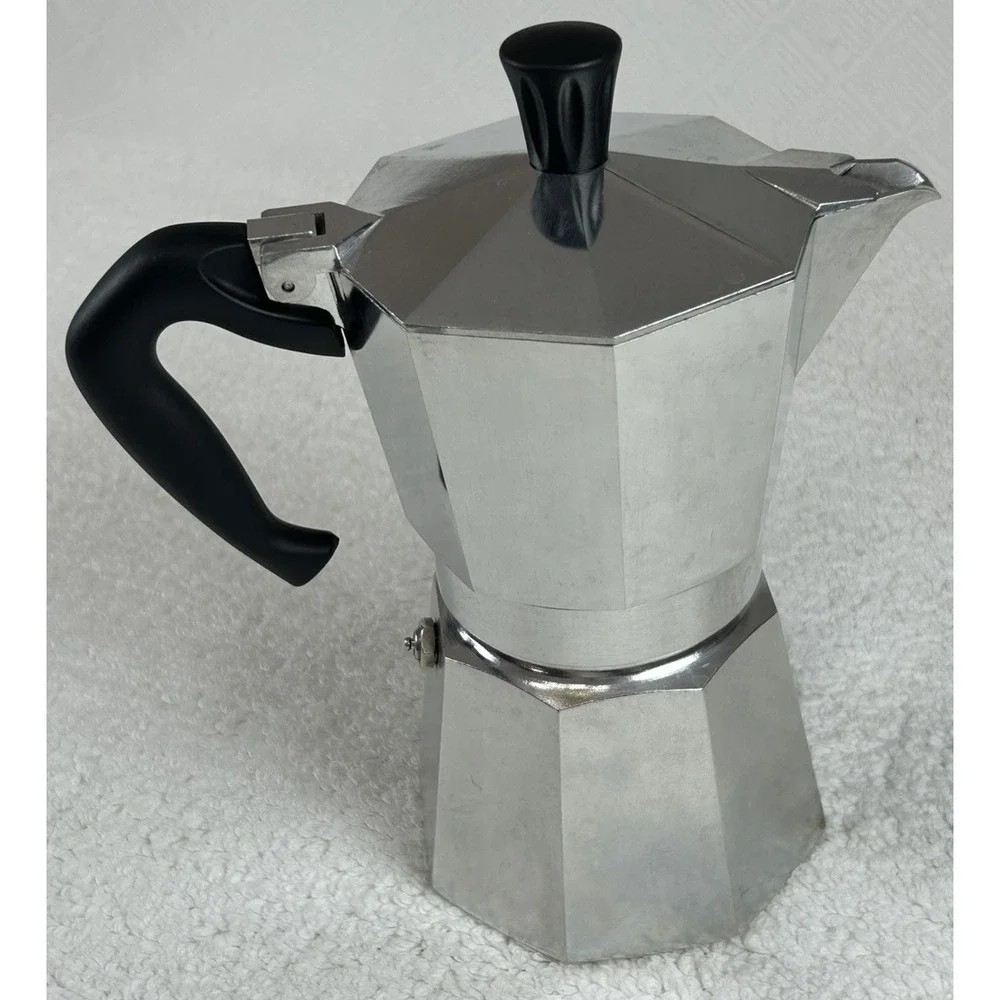 EUC Bialetti Moka Express Cup Espresso Coffee Pot Stovetop Italy Italian, 6 Cup